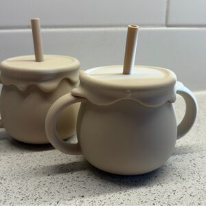 Beige Silicon Sippy Cups with Handles